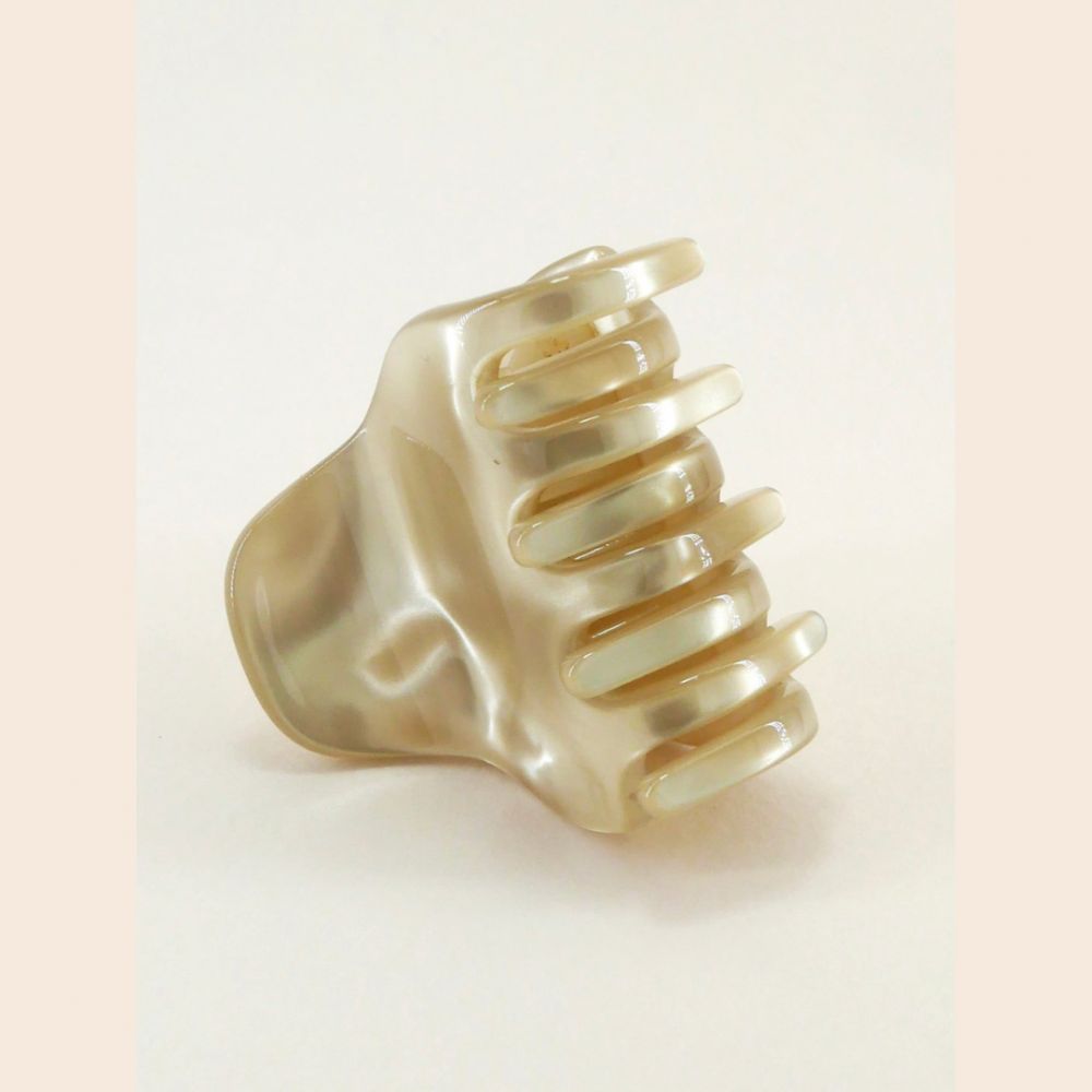 SCRUNCHIE Pince Juliette PM Ecru – Image 2