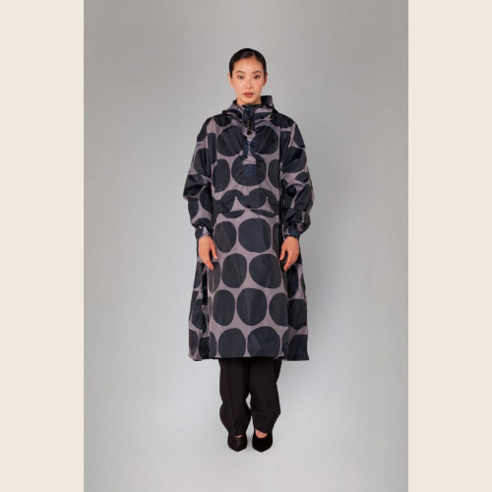rain-kiss-poncho-black-polka-id122883-2-big_3740-2.jpg