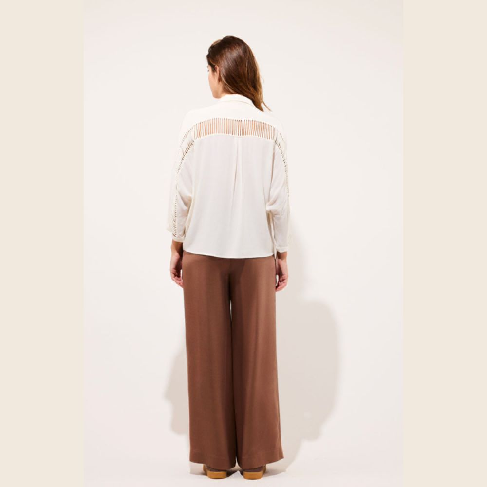 KARMA KOMA E26 Clara Shirt Vanilla – Image 2