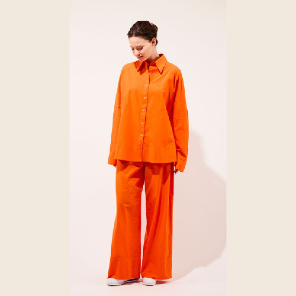 KARMA KOMA E26 Thesy Shirt Negroni – Image 4