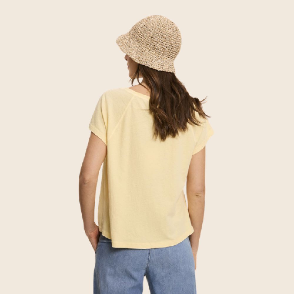 FIVE E26 T-shirt Love Banana/Wave – Image 4